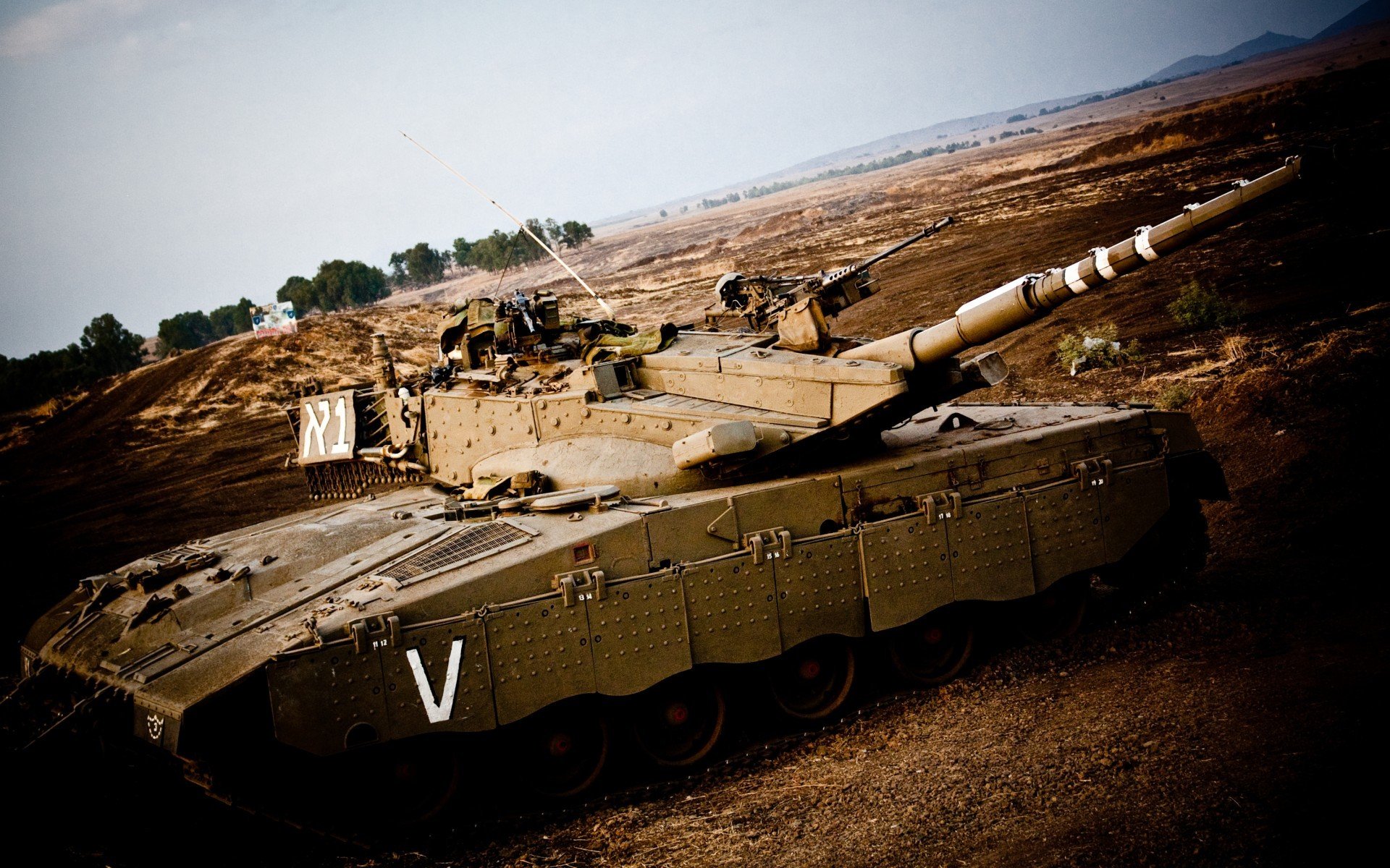 阿尔特塔在比赛中强调高位逼抢,增强球队压迫性,阿尔特塔执教水平